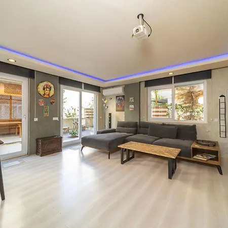 Apartament Stylish Duplex With Garden And Gazebo In The Heart Of Muratpasa, *